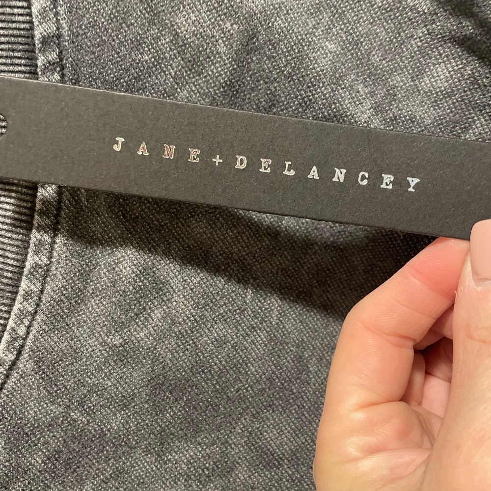 Jane + Delancey Women's Gray Top - Picture 3 of 5